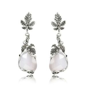 *BOGO FREE* Silver metal, maple leaf dangle earrings with white stones